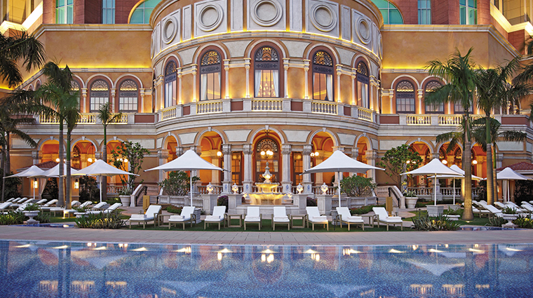 four seasons hotel macao cotai strip pool