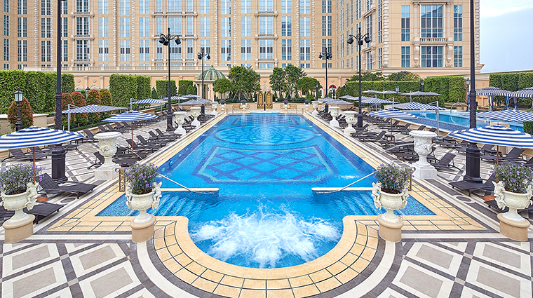 Property TheParisianMacao Hotel PublicSpaces OutdoorPool VenetianCotaiLimited