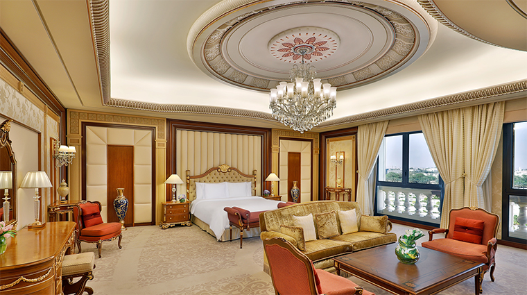 the ritz carlton riyadh royal suite master