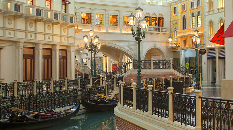 the venetian resort hotel casino inside canal